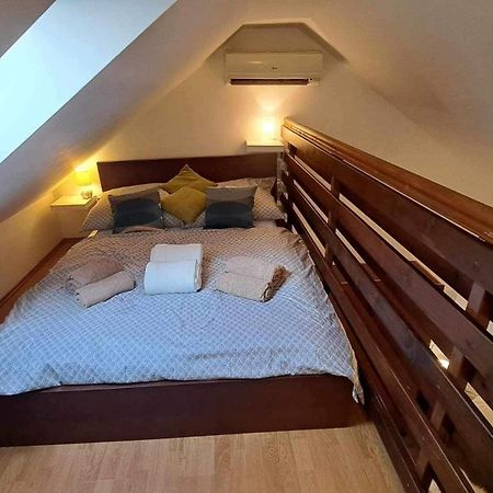 Viktoria Apartman Gyula Exterior foto