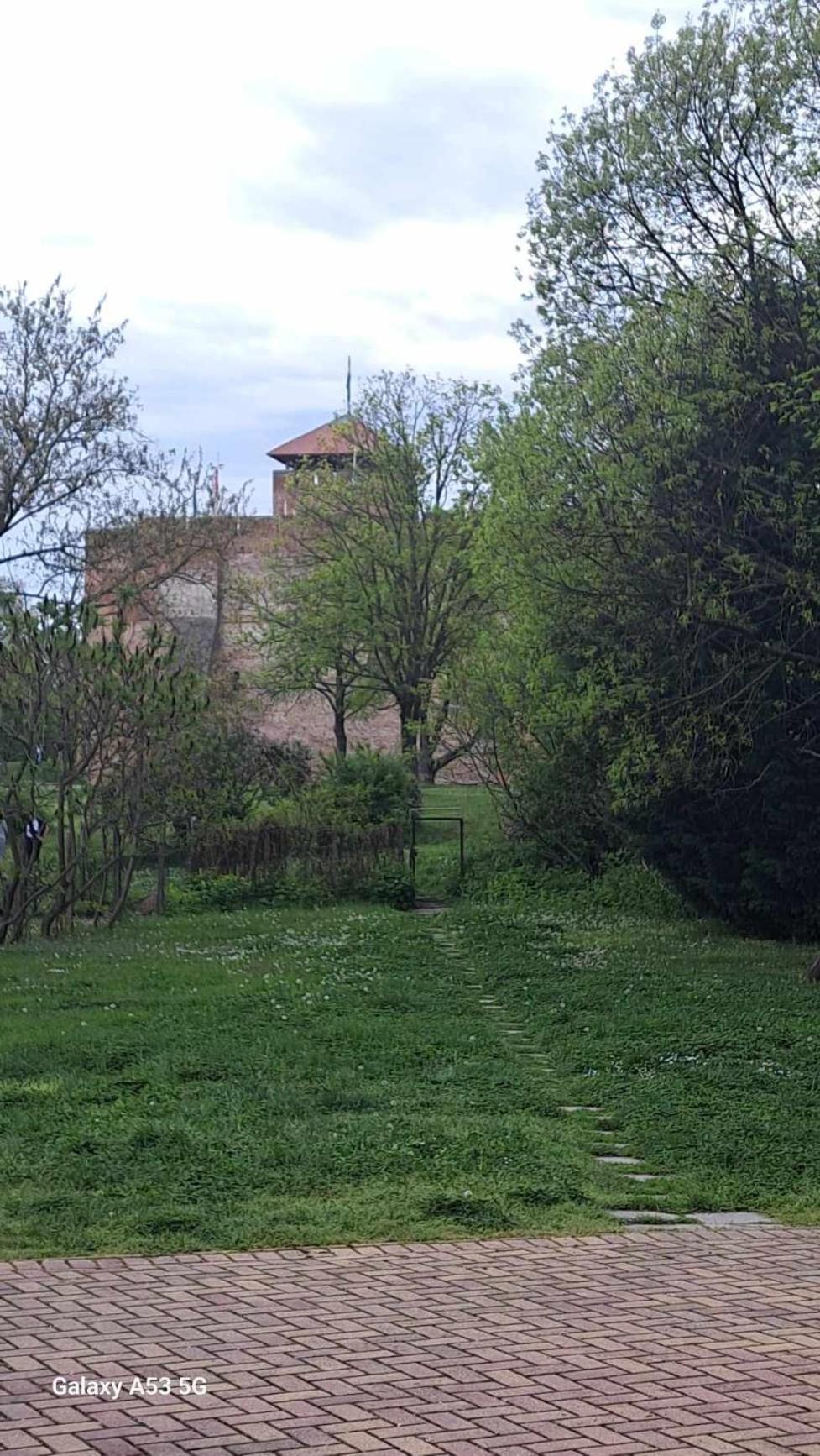 Viktoria Apartman Gyula Exterior foto