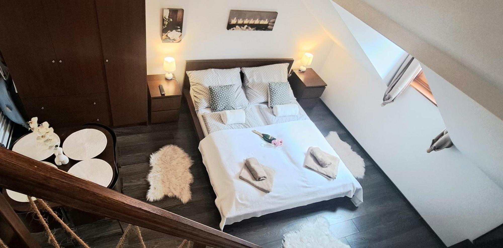 Viktoria Apartman Gyula Exterior foto
